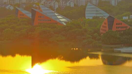 松山湖航拍夕阳东莞松山湖落日