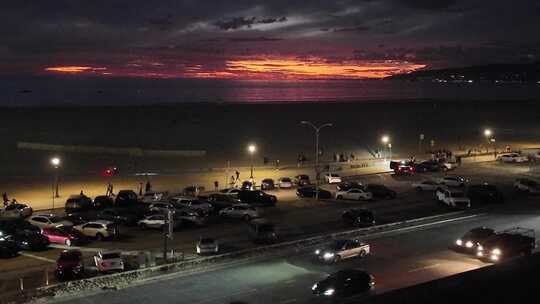 傍晚的圣塔莫尼卡海滩