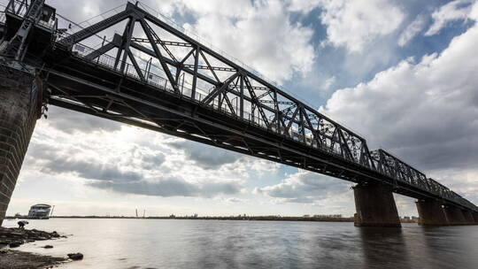 哈尔滨滨州铁路桥延时摄影422HQ4K