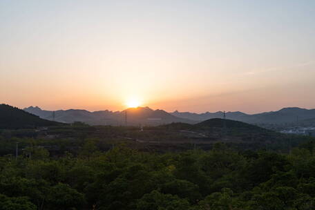 远山大远景日落