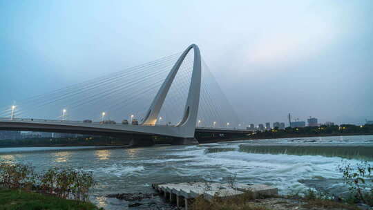 北京首钢大桥日转夜延时素材永定河水流河岸