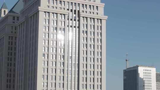 摩天大楼玻璃反光视频素材模板下载