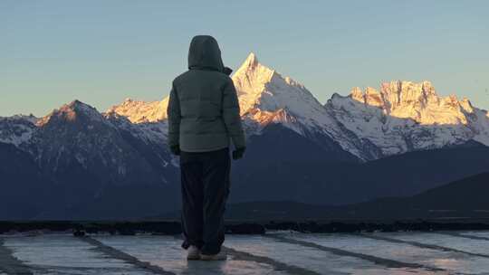 云南香格里拉梅里雪山飞来寺高空航拍