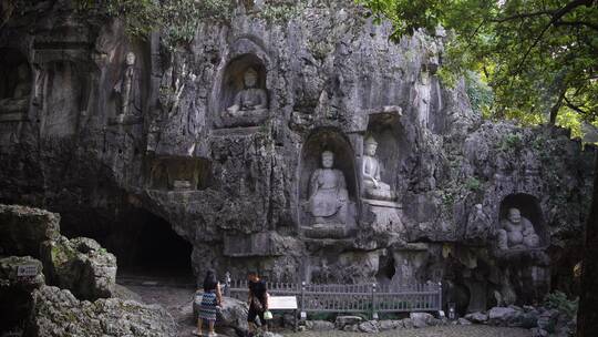 杭州灵隐寺飞来峰塑像视频素材模板下载