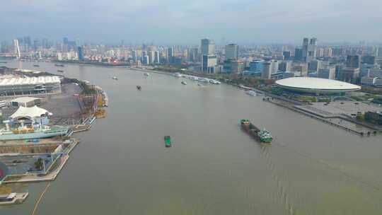 上海黄浦江上面的游船船只特写视频素材视频素材模板下载