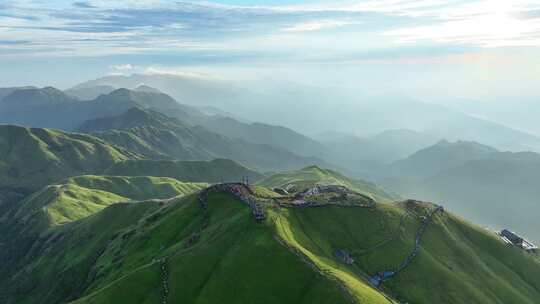 大气山峰森林航拍山川云海山脉壮丽山河风光