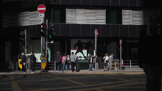 香港铜锣湾马路街景