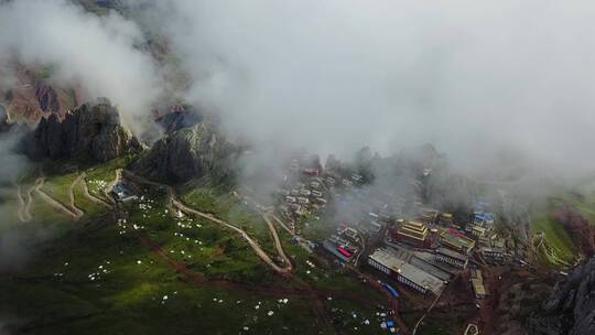 西藏丁青县孜珠寺雍仲苯教航拍孜珠神山