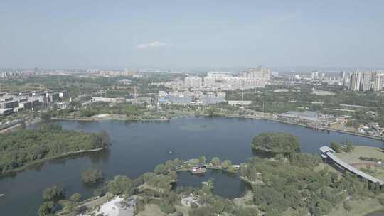 成都 北湖公园 航拍 湖景 湖面 蓝天