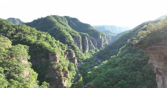 洛阳龙潭大峡谷旅游生态森林河流航拍景点