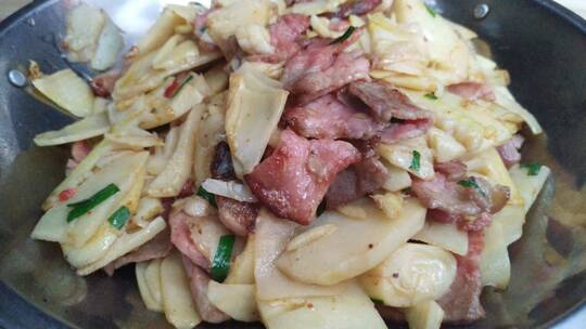竹笋炒肉美食