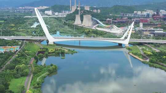 航拍北京首钢大桥，首钢园区