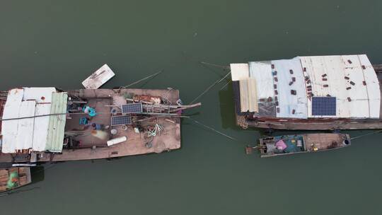 江边渔船航拍视频素材模板下载