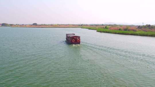 原创拍摄游船湿地下渚湖水天一色