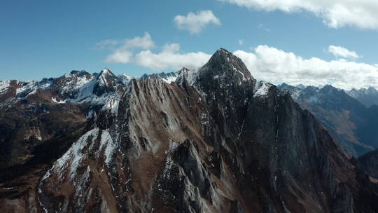 雪山航拍4K