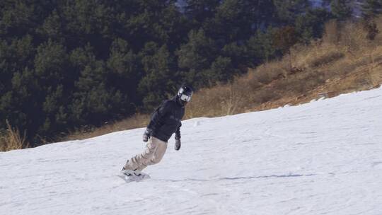 实拍滑雪运动视频素材模板下载