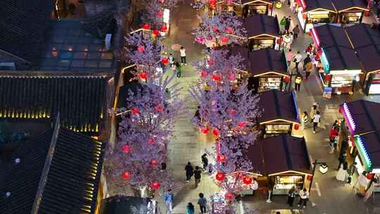 春天古建筑樱花与灯笼夜景航拍徐州市回龙窝