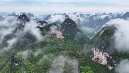 航拍桂林阳朔月亮山景区