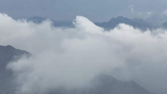 秦岭山脉秋季风景云海