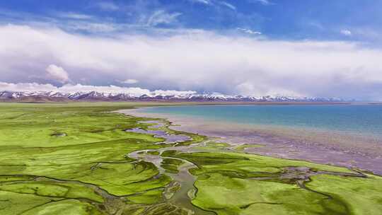 中国西藏拉萨纳木错圣湖风景航拍