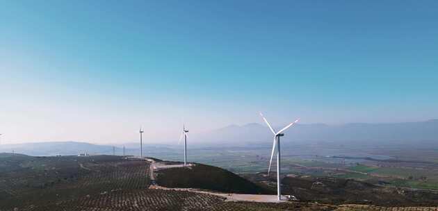 风车山风力发电清洁能源航拍延时