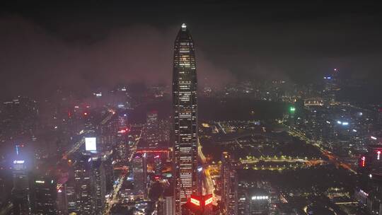 平安金融中心云海夜景