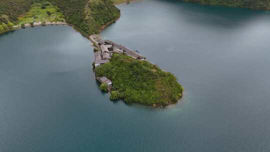 泸沽湖里格半岛