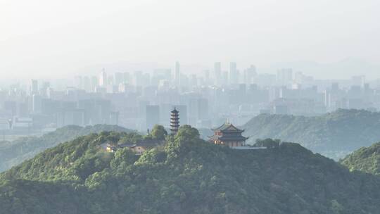 杭州湘湖先照禅寺和城市风光