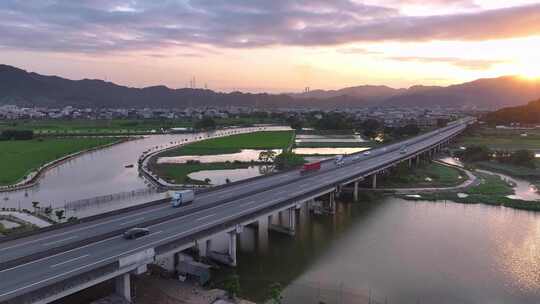 高速公路风景视频