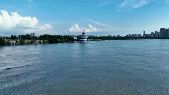 岳阳洞庭湖汛期涨水