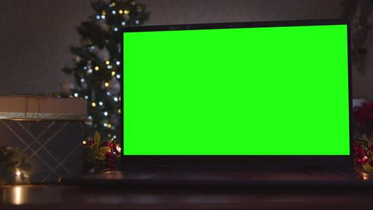 有绿幕屏幕的笔记本电脑