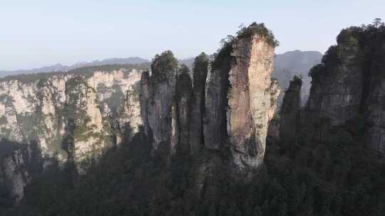 张家界武陵源黄石寨航拍五指山峰林自然风光