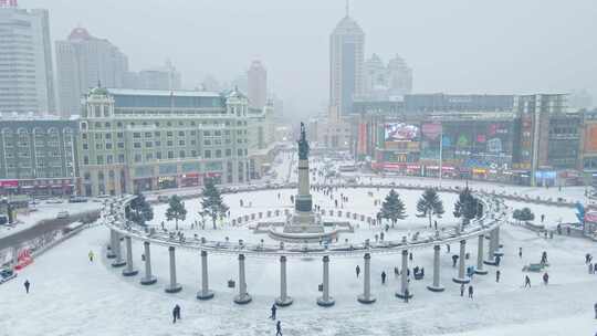 哈尔滨防洪纪念塔下雪航拍