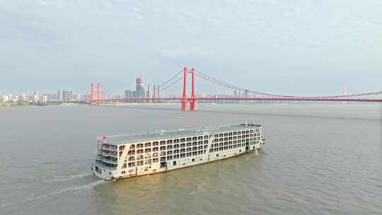 湖北省武汉市长江滚装船汽车运输航拍视频素材模板下载