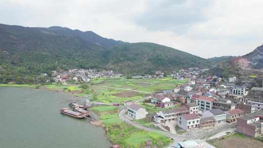 湖南省衡东县杨林镇洣水河畔油菜花航拍4k