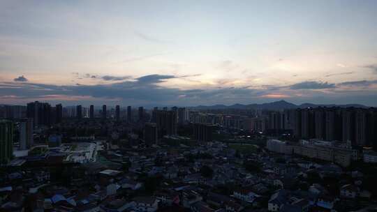 湖南怀化城市夜幕降临晚霞夕阳航拍