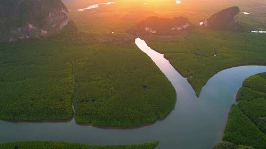 日落时攀牙湾的美丽景色