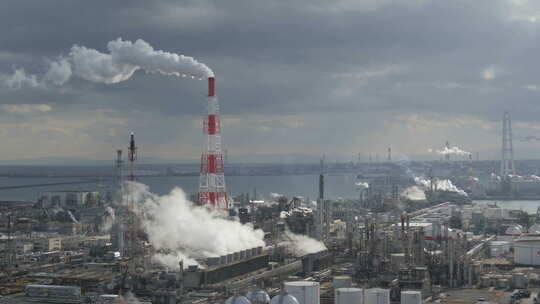 制造大气污染的工厂