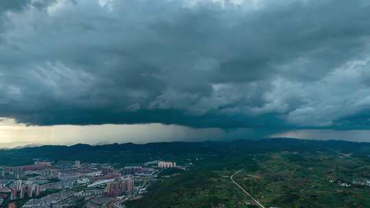 暴风雨来临前兆