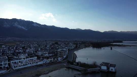 航拍云南旅游大理苍山洱海民宿建筑群