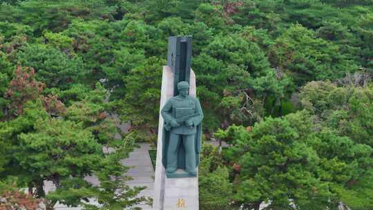 沈阳抗美援朝烈士陵园纪念碑 烈士特写环绕