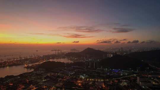 港口码头货轮夜景