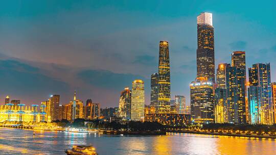 8K实拍广州国际金融中心夜景商务建筑