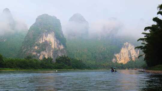 航拍广西桂林漓江风光大好河山