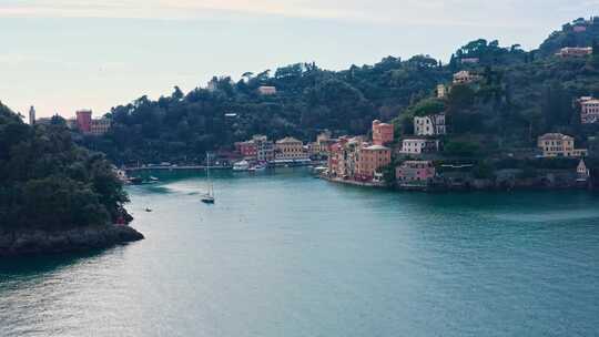 Portofino，山坡，村庄，海岸线