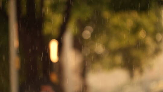 雨天空镜 城市雨季 雨天通行