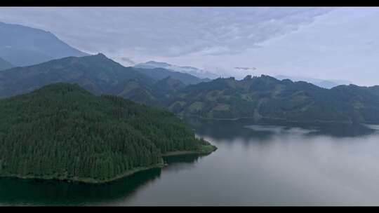 高清实拍眉山风光洪雅雅女湖