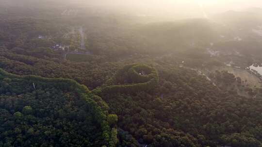 航拍秋色南京日出中山陵景区风光