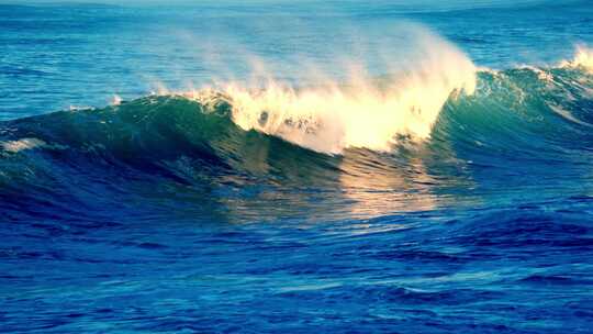 海浪大海海浪浪花敬畏大自然的力量