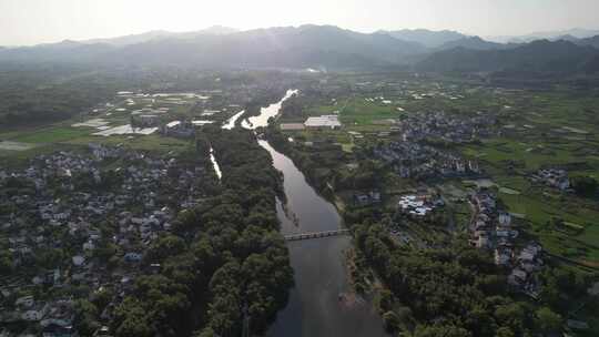 夏日的黄山西溪南古村落